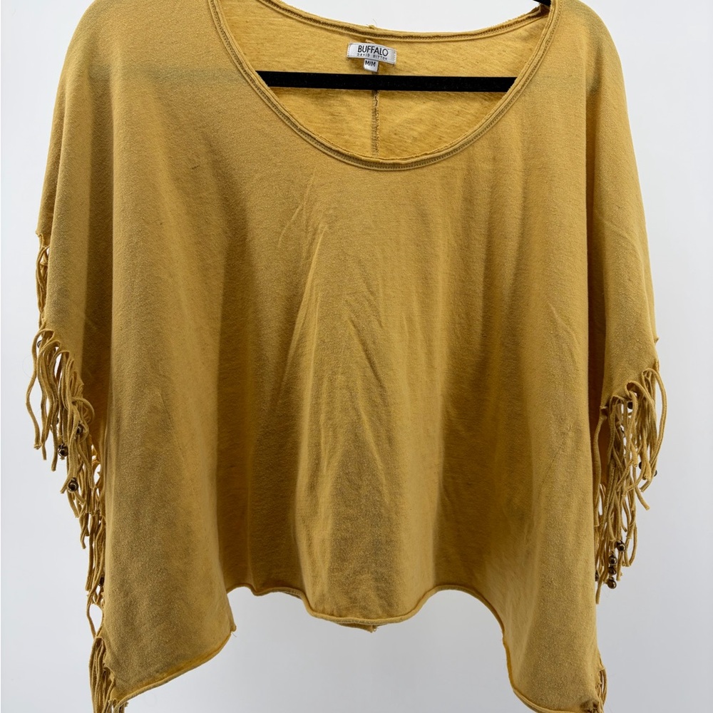 Buffalo David Bitton Mustard Top with Beaded Fringe Sleeves‎ Size M